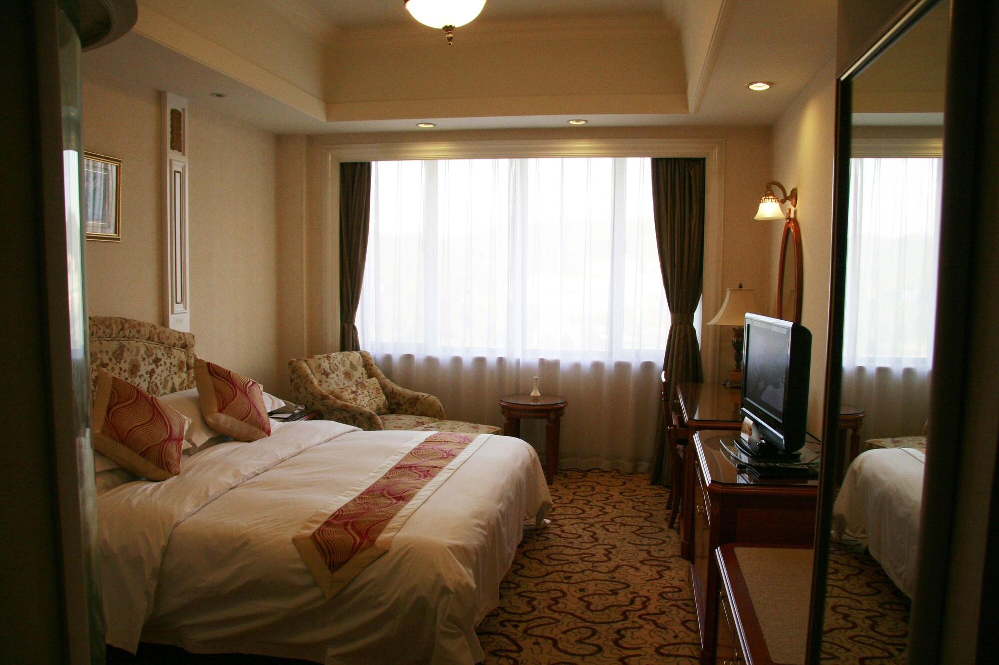 Huiquan Dynasty Hotel Qingdao Zewnętrze zdjęcie