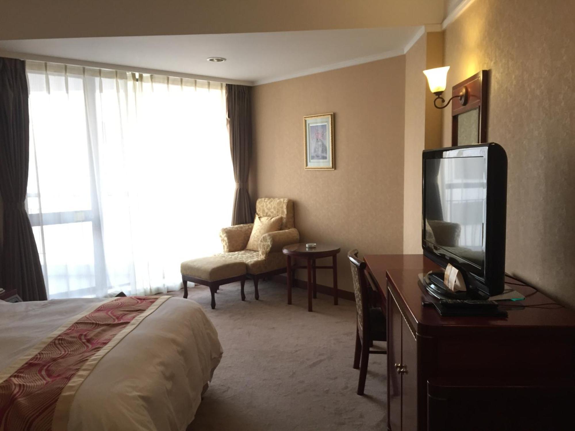 Huiquan Dynasty Hotel Qingdao Zewnętrze zdjęcie