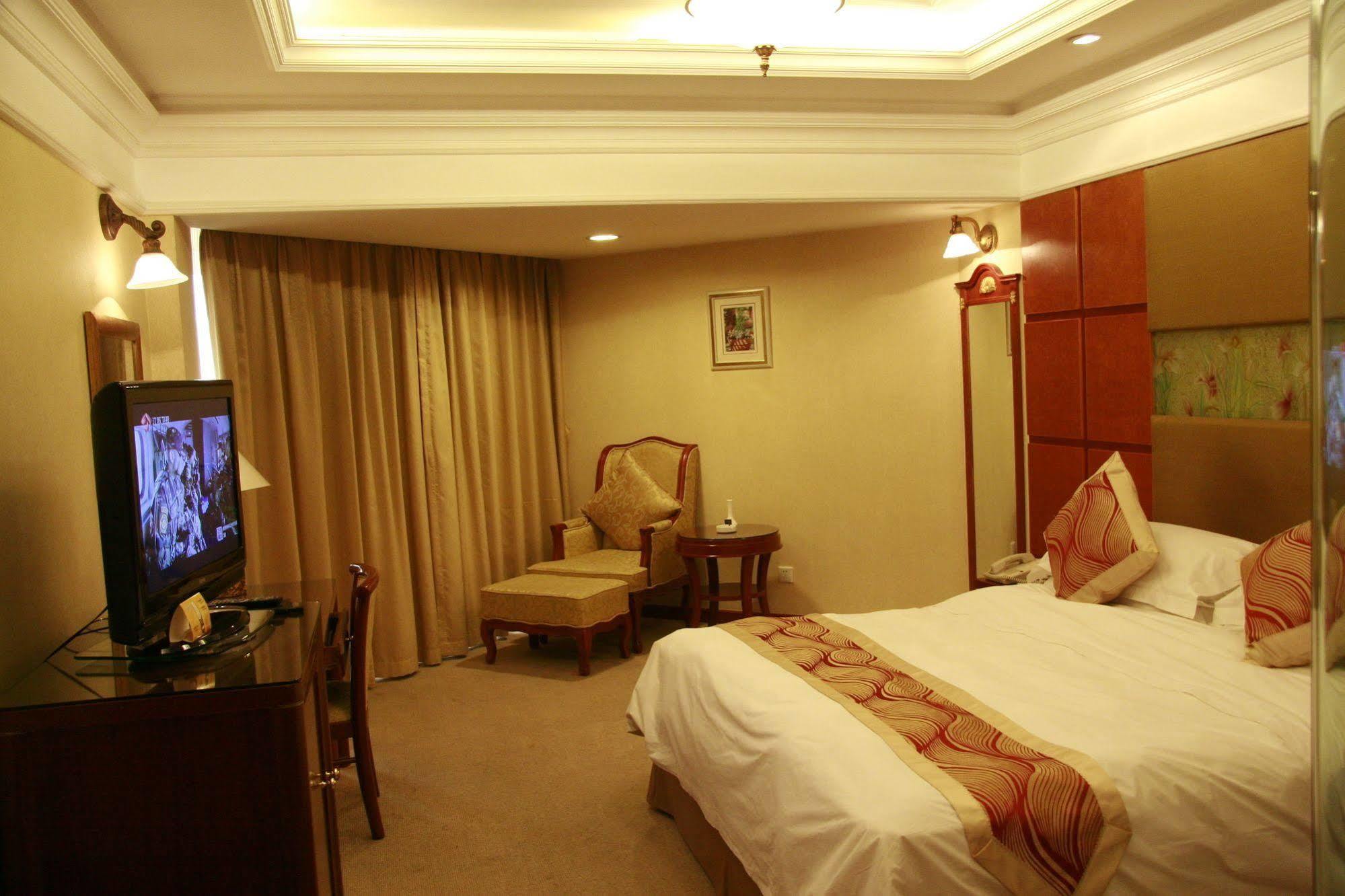 Huiquan Dynasty Hotel Qingdao Zewnętrze zdjęcie